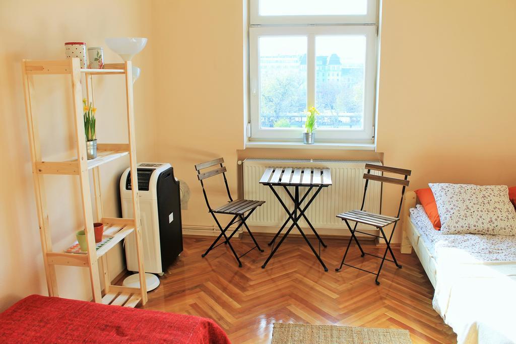 Lidi Guesthouse Budapest Exterior foto